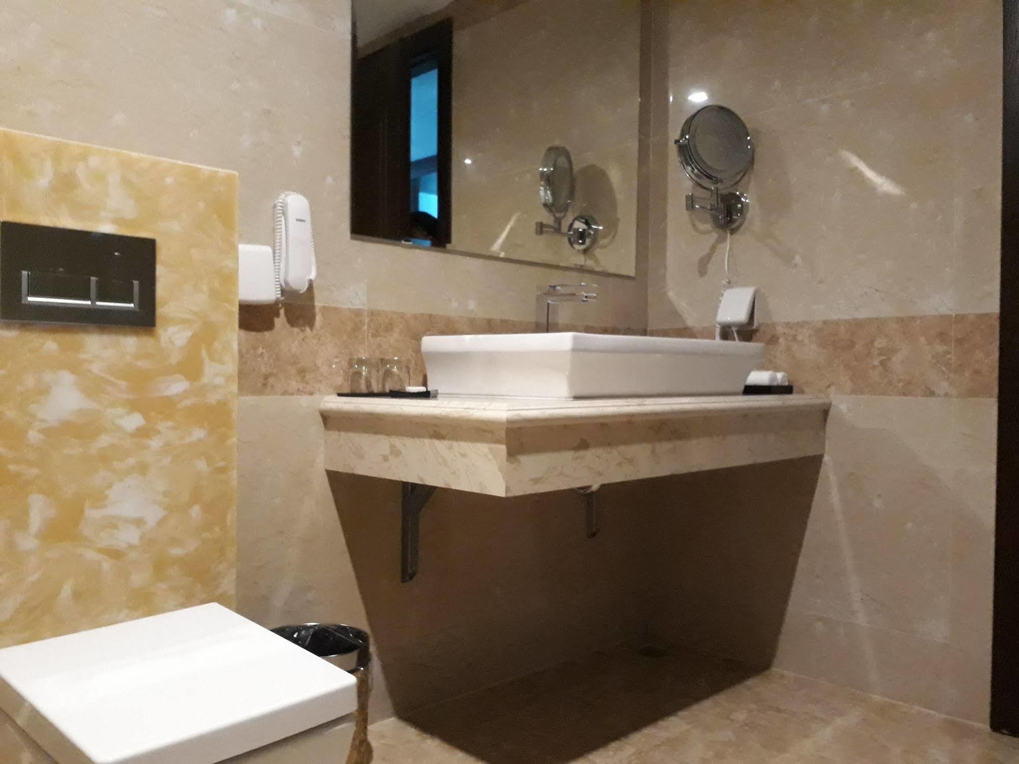 Summer Cua Lo Hotel Екстериор снимка